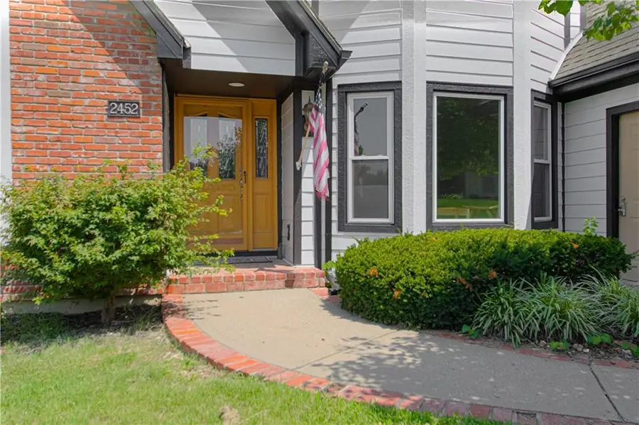 2452 NW Valley View Drive, Lees Summit, MO 64081 - #3