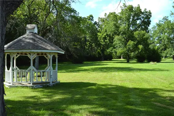 22786 Querry Road, Lacygne, KS 66040
