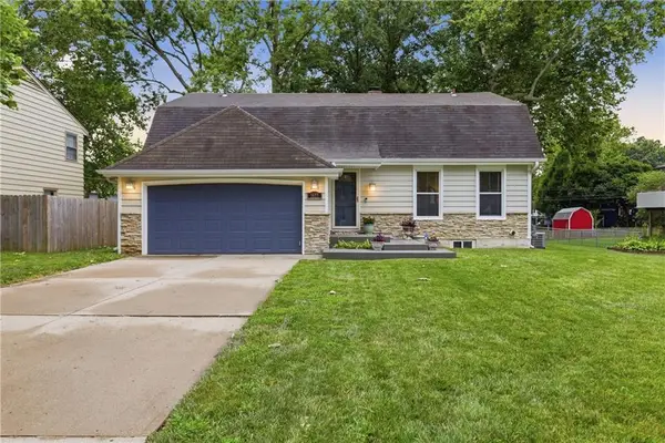 1611 NE 50th Street, Kansas City, MO 64118