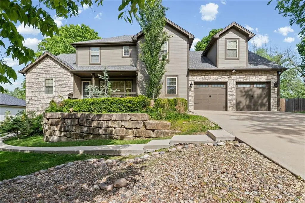 8119 NW Venita Street, Weatherby Lake, MO 64152 - #1