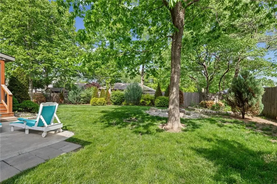 8119 NW Venita Street, Weatherby Lake, MO 64152 - #3