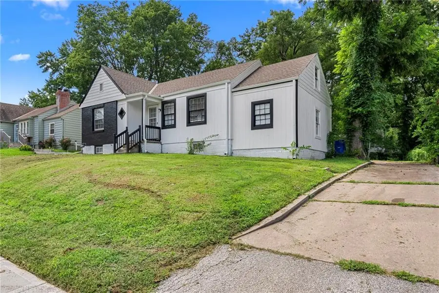 6804 Raytown Road, Kansas City, MO 64133 - #2