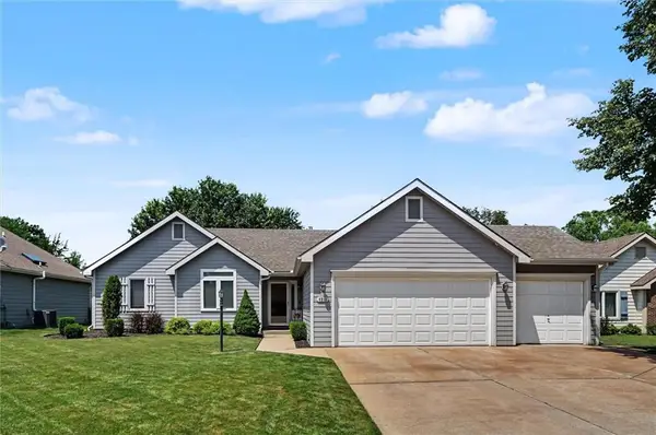4212 Saddlehorn Drive, Lawrence, KS 66049
