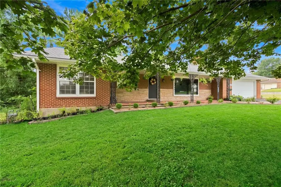 9209 E 87th Street, Raytown, MO 64138 - #2