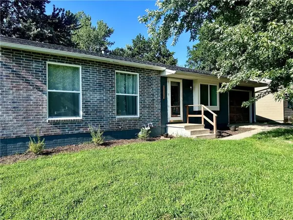 5315 University Avenue, St Joseph, MO 64503