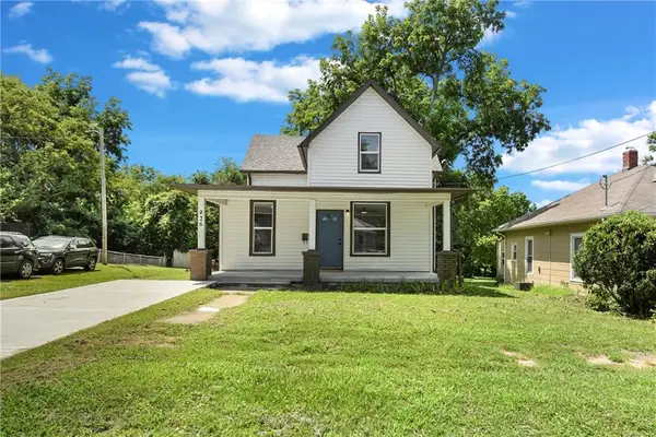 826 S Cottage Street, Independence, MO 64050