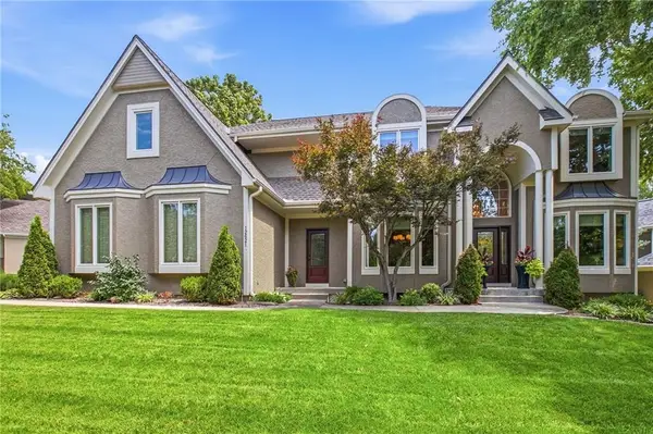 12621 Ballentine Street, Overland Park, KS 66213