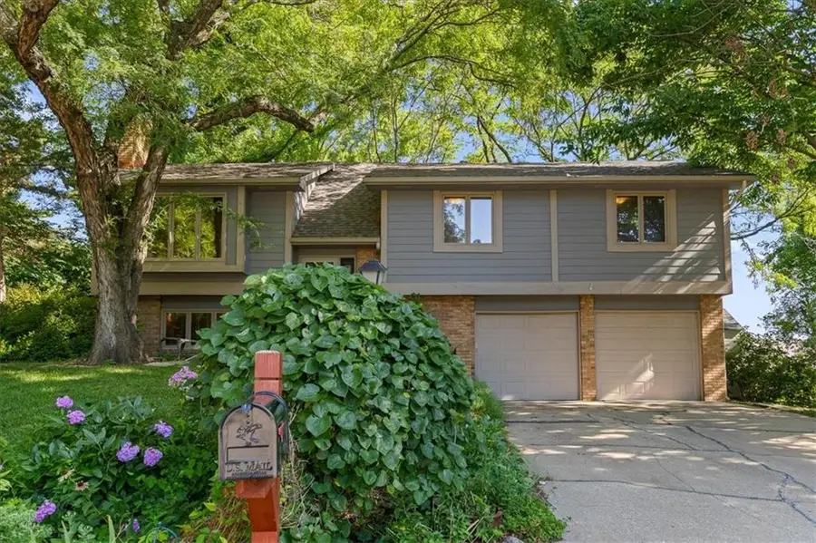 1109 Jana Court, Lawrence, KS 66049 - #2