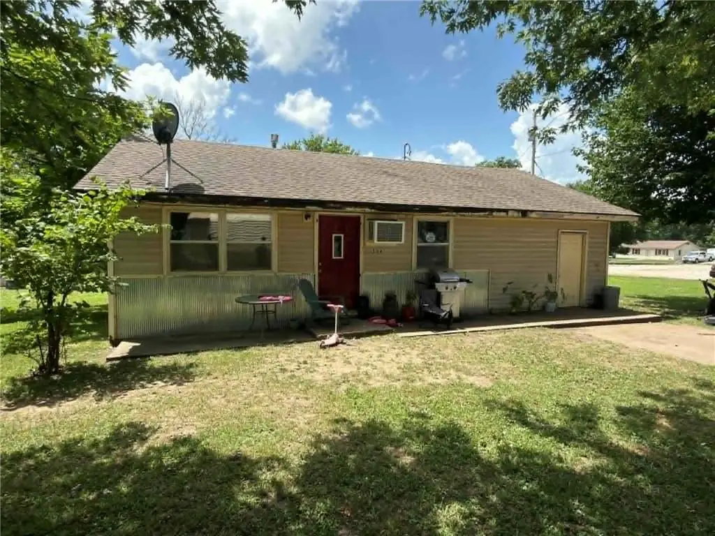 508 N 3rd Street, Rich Hill, MO 64779 - #1