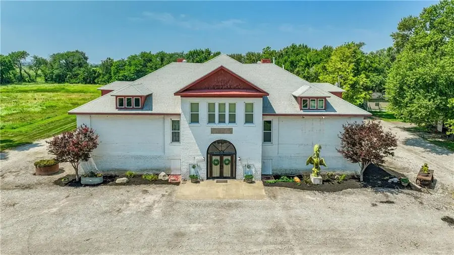 402 Rulo Street, Bigelow, MO 64437 - #3