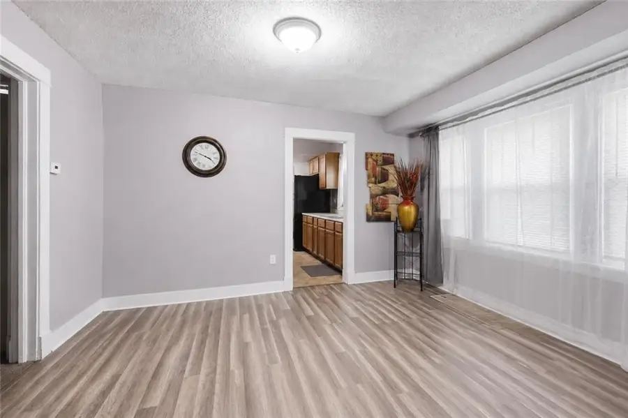 6920 S Benton Avenue, Kansas City, MO 64132 - #2