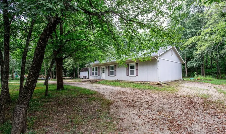 22 N Turner Lane, Lacygne, KS 66040 - #2
