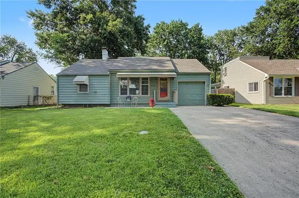 606 NE 43rd Terrace, Kansas City, MO 64116