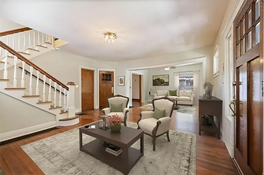 3607 Campbell Street, Kansas City, MO 64109 - #3