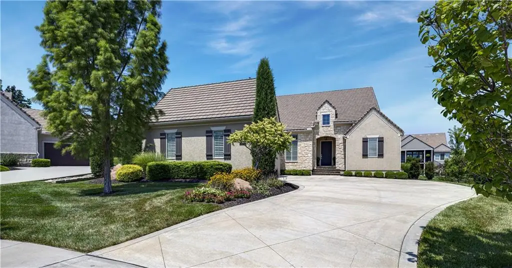 3122 W 150th Terrace, Overland Park, KS 66224 - #1