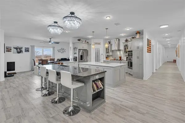 8944 Southpoint Drive, Richmond, MO 64085