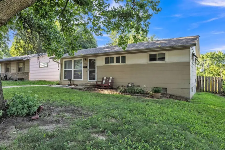 706 Randolph Street, Saint Joseph, MO 64505 - #3