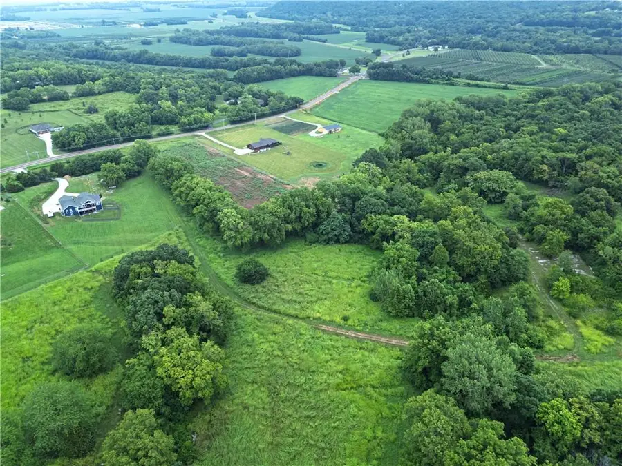 21201 E Blue Mills Road, Independence, MO 64058 - #3