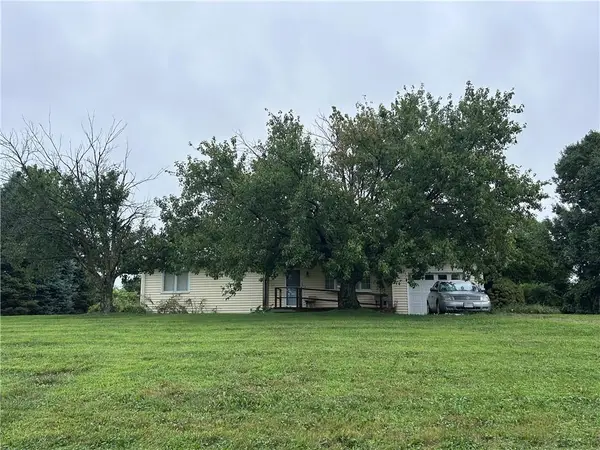 11793 County 162 Road, Savannah, MO 64485