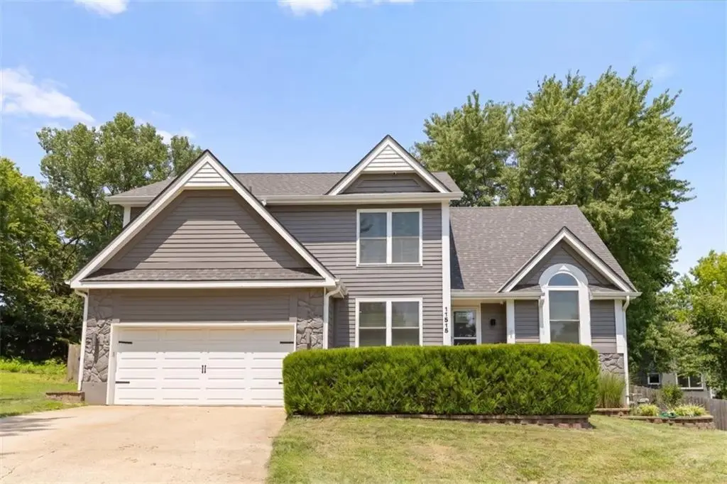 11515 S Lennox Street, Olathe, KS 66061 - #1
