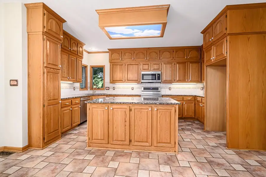 12901 Mcintyre Road, Leavenworth, KS 66048 - #3