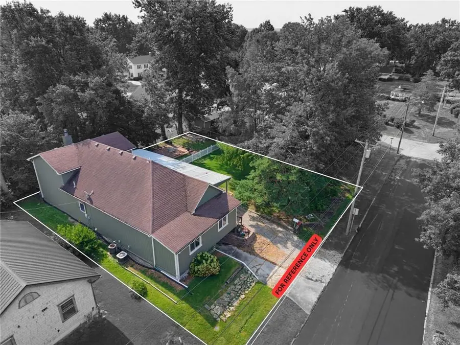 206 Ridgeway Street, Trenton, MO 64683 - #2