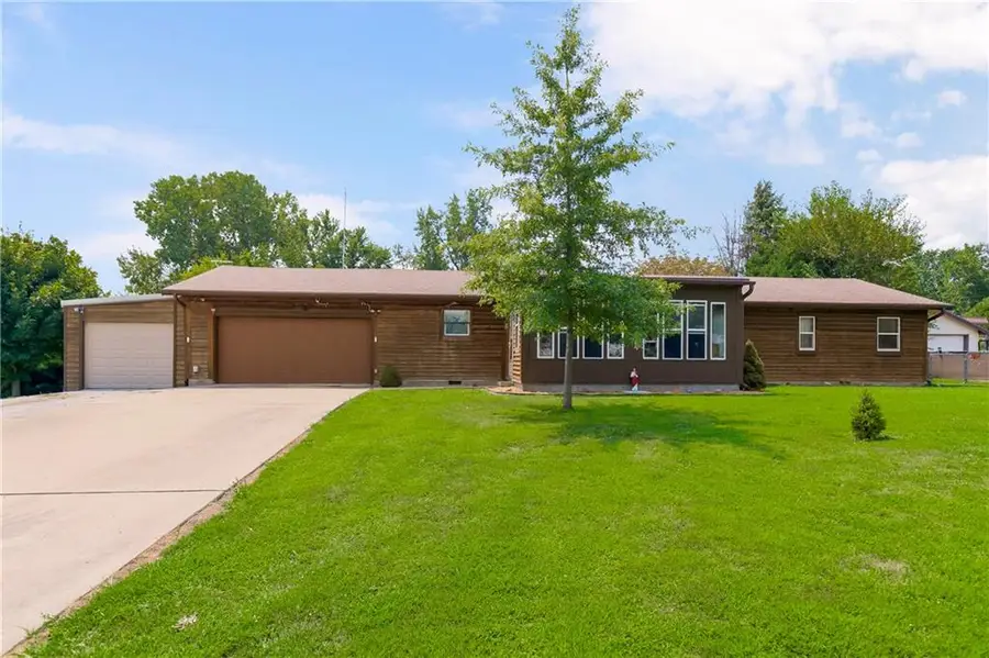 12086 Mike Road, Lexington, MO 64067 - #2