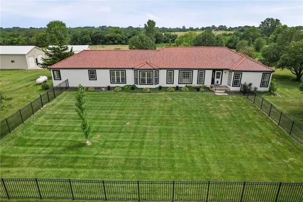 1005 W Main Street, Cleveland, MO 64734