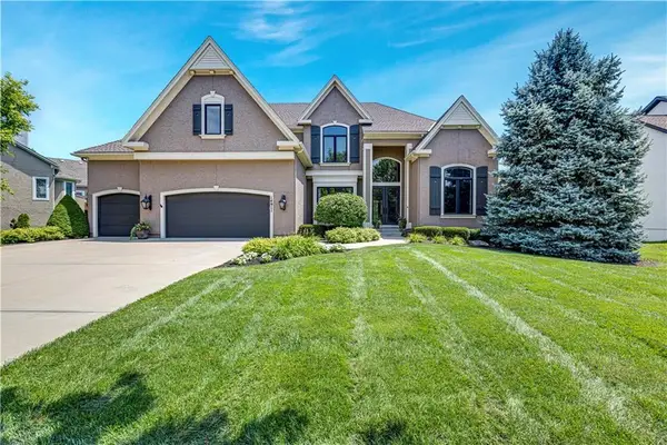 14911 Birch Street, Leawood, KS 66224