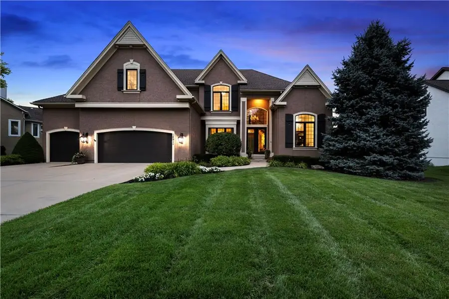 14911 Birch Street, Leawood, KS 66224 - #2