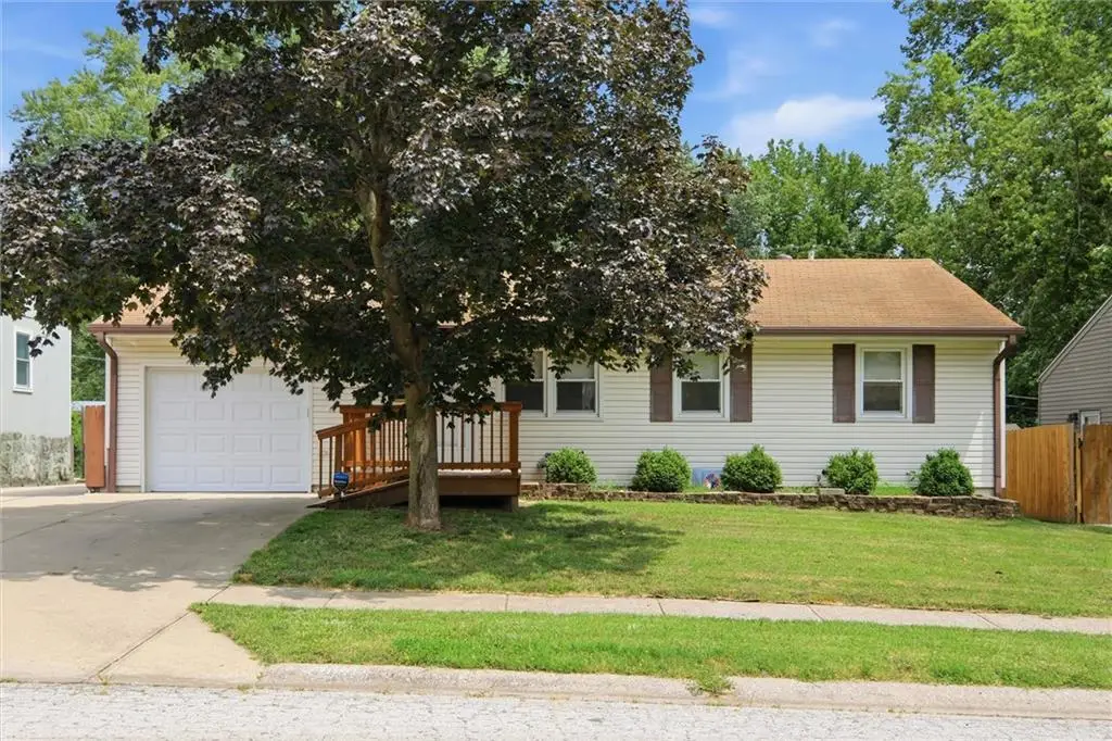 4009 S Spring Street, Independence, MO 64055 - #1