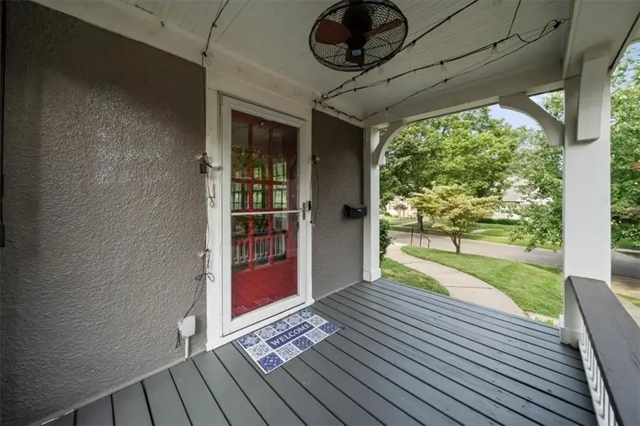 6152 Locust Street, Kansas City, MO 64110 - #3