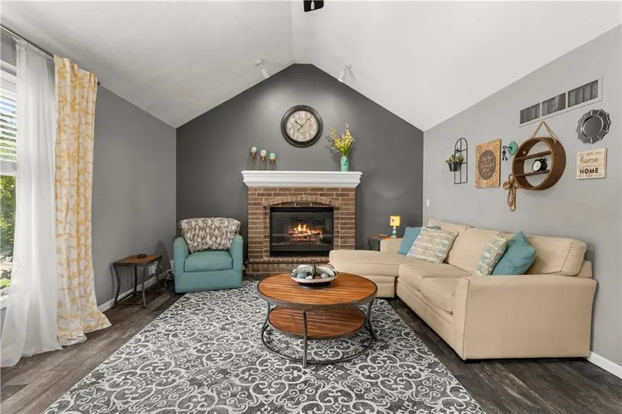 2417 NE Bridgeport Drive, Lees Summit, MO 64086 - #3
