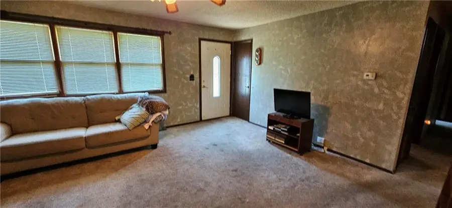 708 E Orange Street, Girard, KS 66743 - #2