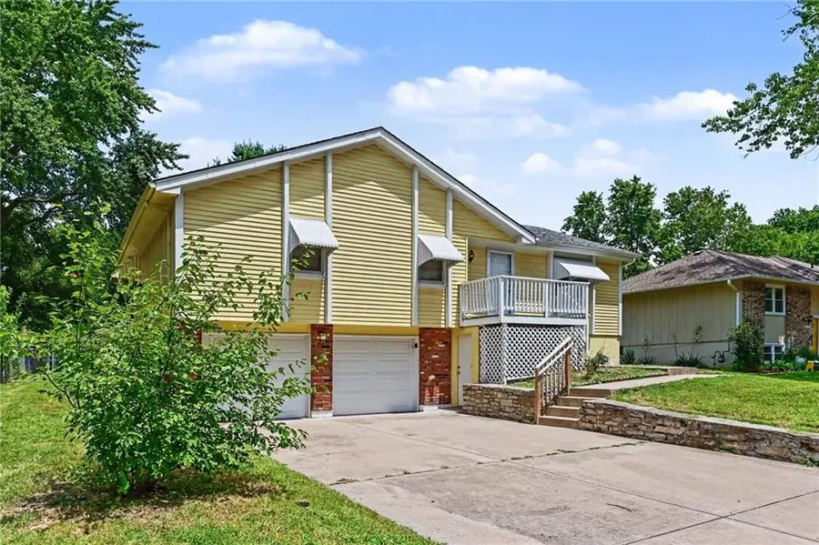 11312 E 58th Terrace, Raytown, MO 64133 - #2
