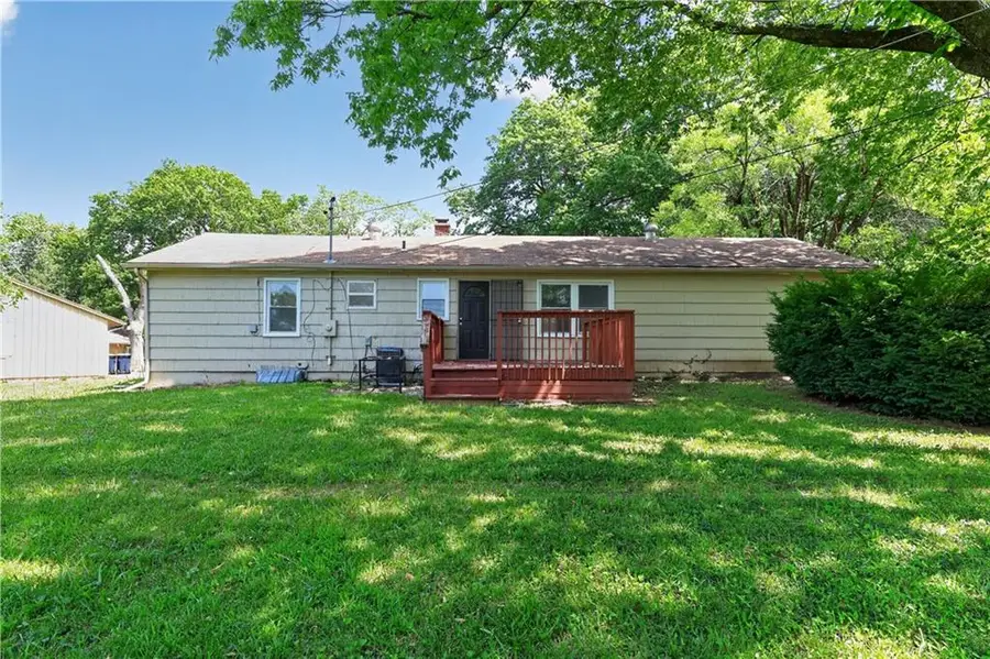 6601 E 96th Street, Kansas City, MO 64134 - #3