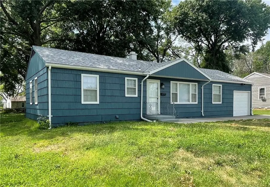 5910 Kentucky Avenue, Raytown, MO 64133 - #3