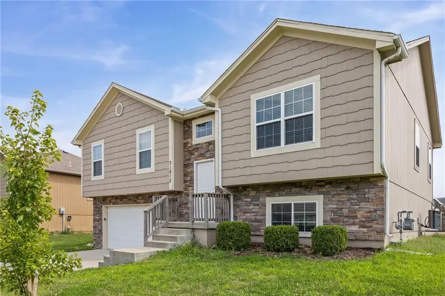 31815 W 171st Street, Gardner, KS 66030 - #3