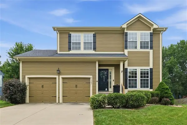 21383 W 119th Place, Olathe, KS 66061