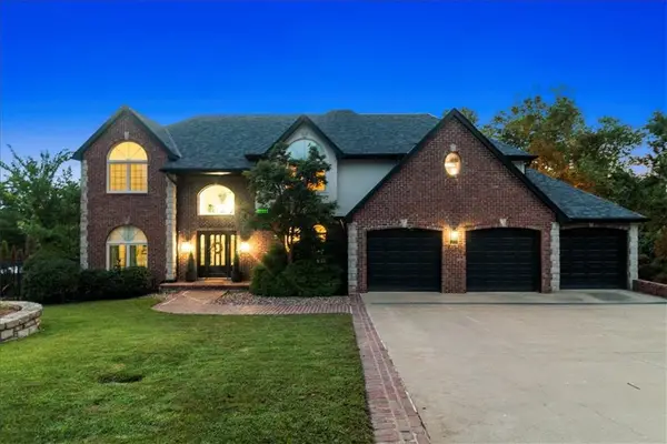 2523 SW Still Meadows Terrace, Blue Springs, MO 64015