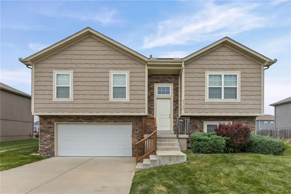 26186 W 141st Court, Olathe, KS 66061 - #1