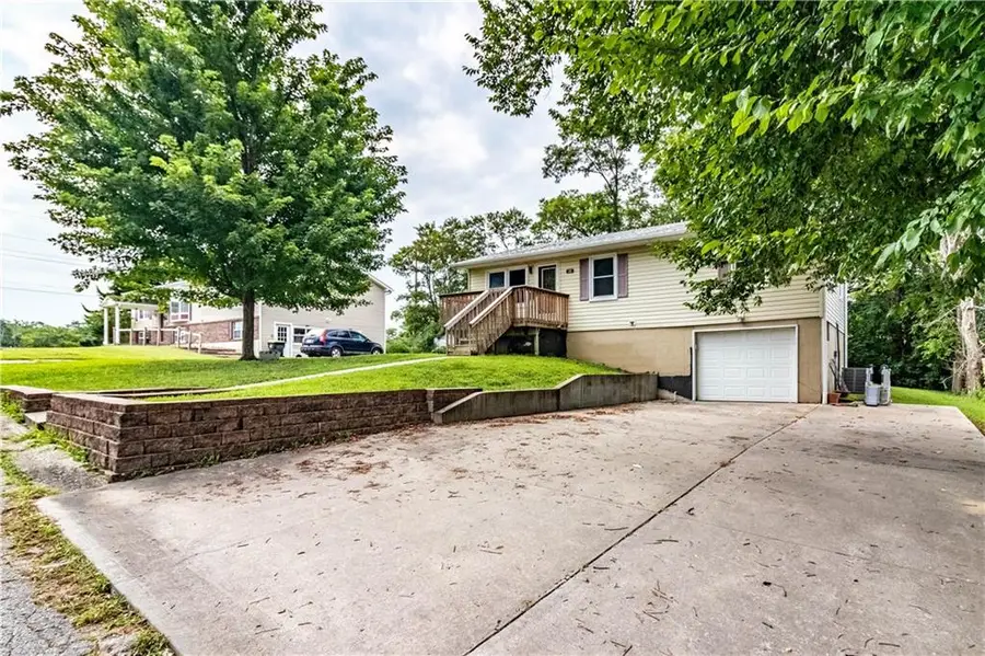 105 Hardy Street, Knob Noster, MO 65336 - #3