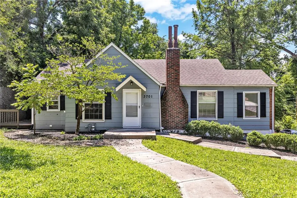3701 NE 34 Terrace, Kansas City, MO 64117 - #1