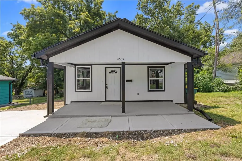 4535 Waverly Avenue, Kansas City, KS 66104 - #1