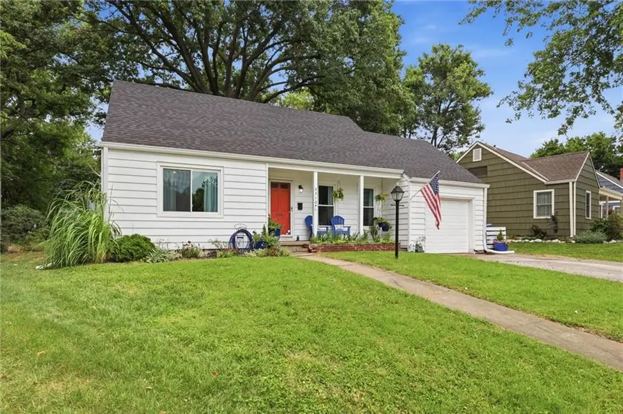 5310 Russell Street, Mission, KS 66202 - #2
