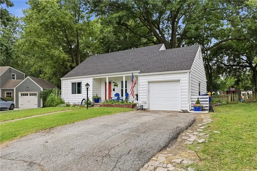 5310 Russell Street, Mission, KS 66202 - #3