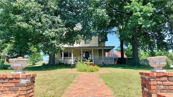 731 W 12th Street, Trenton, MO 64683