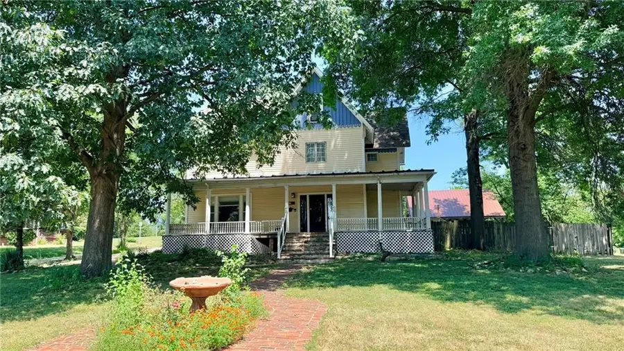 731 W 12th Street, Trenton, MO 64683 - #2