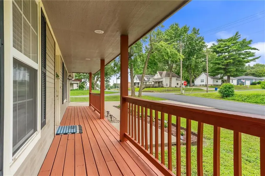 800 E North Main Street, Richmond, MO 64085 - #3