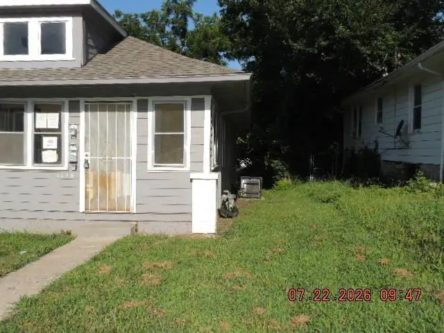 3420 Mersington Avenue, Kansas City, MO 64128 - #3